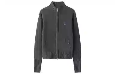 东鲸岁时记 开学季慵懒风复古可爱温柔甜妹保暖柔软舒适穿搭甜美日常休闲纯色刺绣外套毕业季针织衫 女款 礼盒装