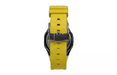 CASIO 200 GA-2100-9A9-Prism Era