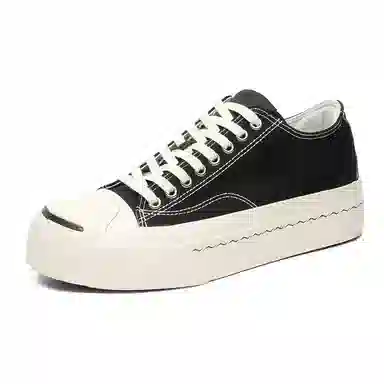 MIIOW Classic Retro Low Sneakers