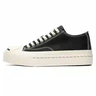 MIIOW Classic Retro Low Sneakers