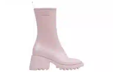 Chloe