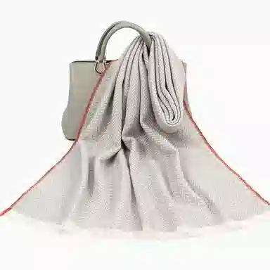 一米画纱 温暖柔软优雅舒适日式暖糯厚实色织格细腻亲肤保暖披肩青春洋气时尚 绵羊毛 绒线围巾 女款