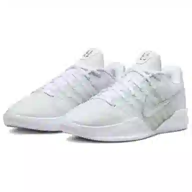 Nike Sabrina 3
