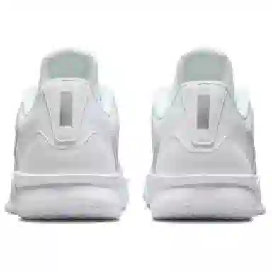 Nike Sabrina 3