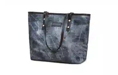 COMELY Tote