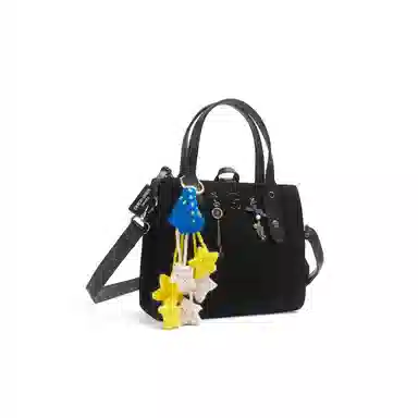 阿玛尼【定制化妆包】小花 黑境星芒 精致 优雅 浪漫  甜美  独特 艺术感 约会  通勤 黑色高定包聚酯纤维