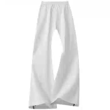 NINETEEN AUTUMN logo