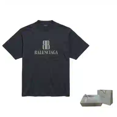 Balenciaga FW25 T