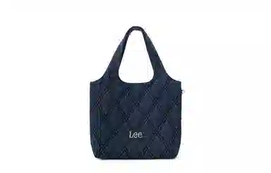 Lee Tote