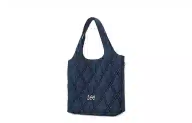Lee Tote