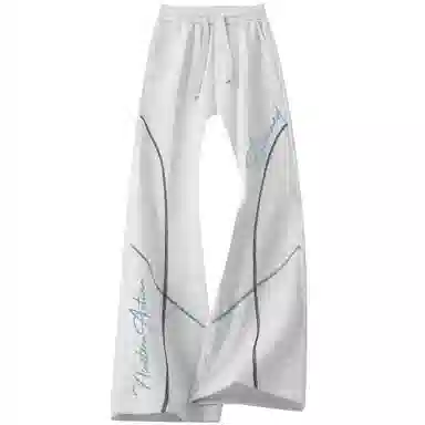 NINETEEN AUTUMN logo