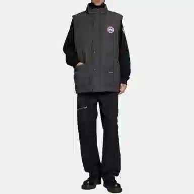Canada Goose Freestyle Logo