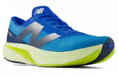 New Balance FuelCell Rebel V4