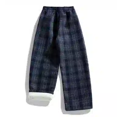 NINETEEN AUTUMN Logo