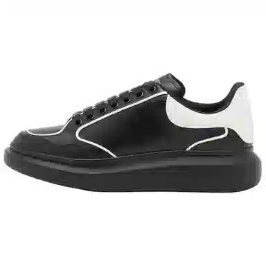 Alexander McQueen Low Top Leather Sneakers Black