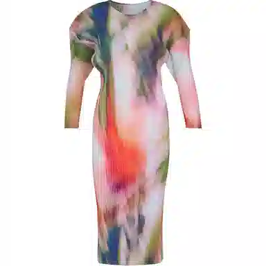 PLEATS PLEASE ISSEY MIYAKE