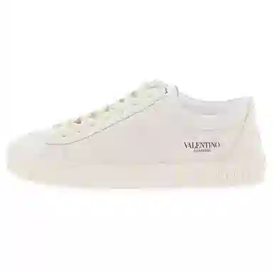 Valentino Cruise
