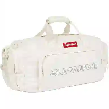 Supreme 39L FW25 WEEK1