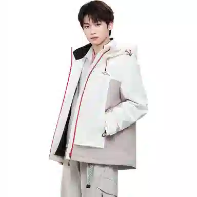 鸭鸭 新山系系列 户外运动轻量化高透湿透气防风雨防水防油污保暖耐磨连帽拼接撞色外套羽绒服 女款