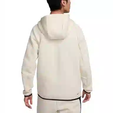 Nike Tech Windrunner