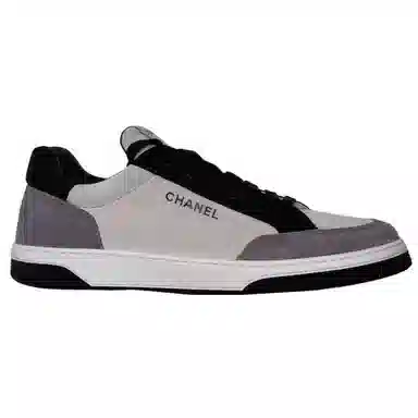 Chanel Low-Top Sneakers Grey