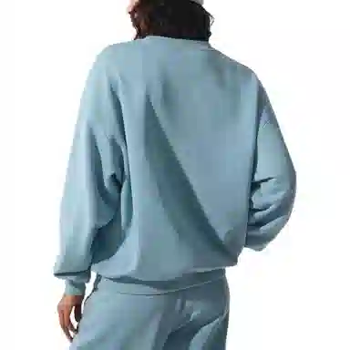 Alo Yoga Accolade Crew Neck Pullover