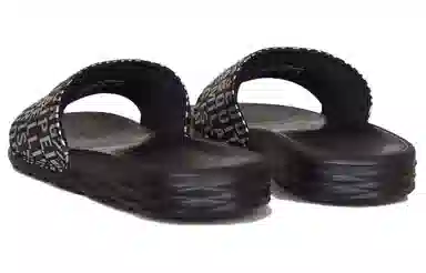 Nike Benassi Solarsoft Slides 2