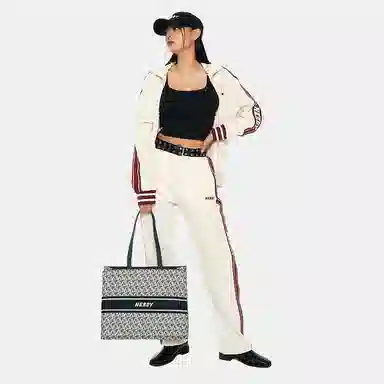 NERDY FW22 Logo Jacket