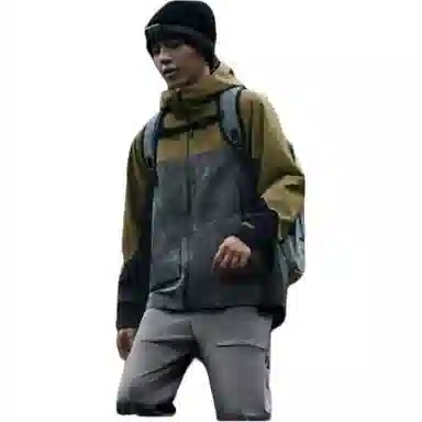 Anta x National Geographic)