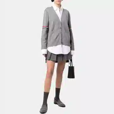 THOM BROWNE FW22 V
