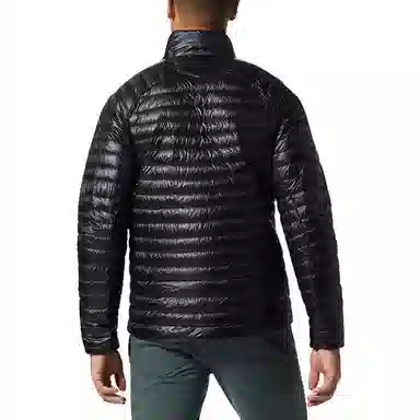 MOUNTAIN HARDWEAR Ghost Whisperer logo