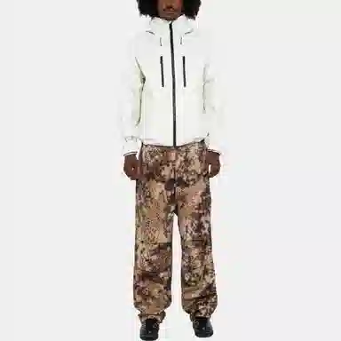 Stussy FW23 GORE‑TEX Recycled Guide Shell Jacket