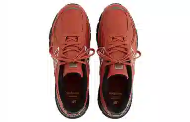 New Balance NB 990 V4