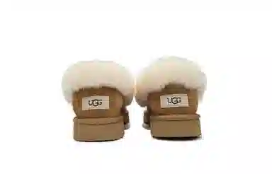 UGG Classic Mini Chestnut