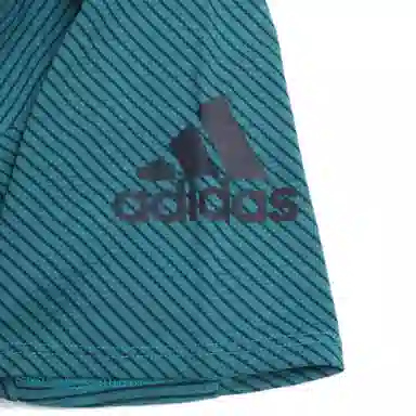 adidas T