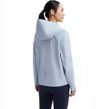 DESCENTE WOMENS TRAINING SS25 Logo