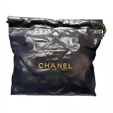 CHANEL 22