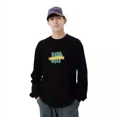 UNDEFEATED Logo FW23T