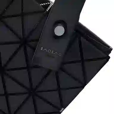 ISSEY MIYAKE Prism Tote