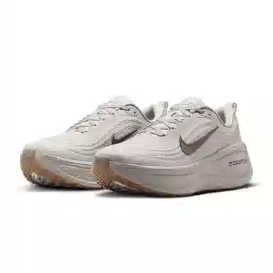 Nike Vomero Plus