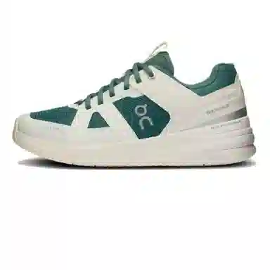 On THE ROGER Clubhouse Pro White Green