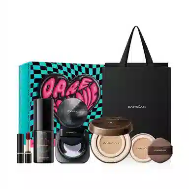 卡姿兰 镇店星品礼盒彩妆套装 控油自然不脱妆服帖气色提亮肤色 气垫粉饼定妆喷雾