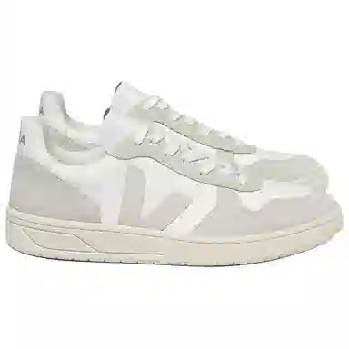 VEJA V-10 White