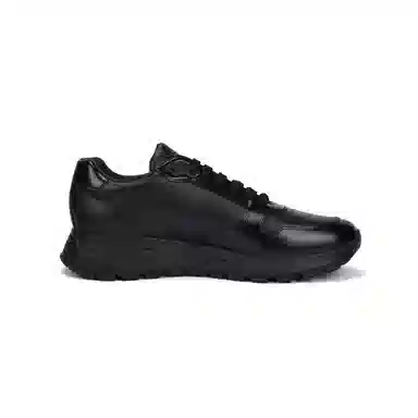 Prada Low-Top Casual Shoes Black