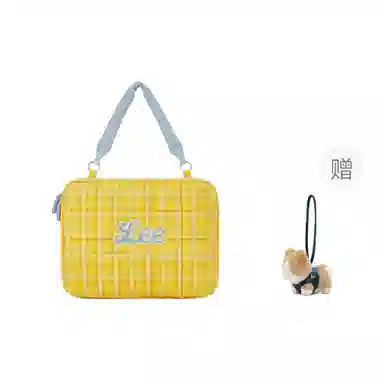 Lee Quilted Shoulder Bag