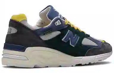 AIME LEON DORE x New Balance 990 V2