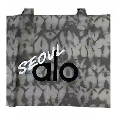 Alo Yoga Tote Bag Grey