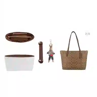 coachzip Top Tote-30