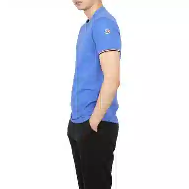 Moncler T