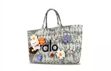 alo yoga Denim Star Tote Bag